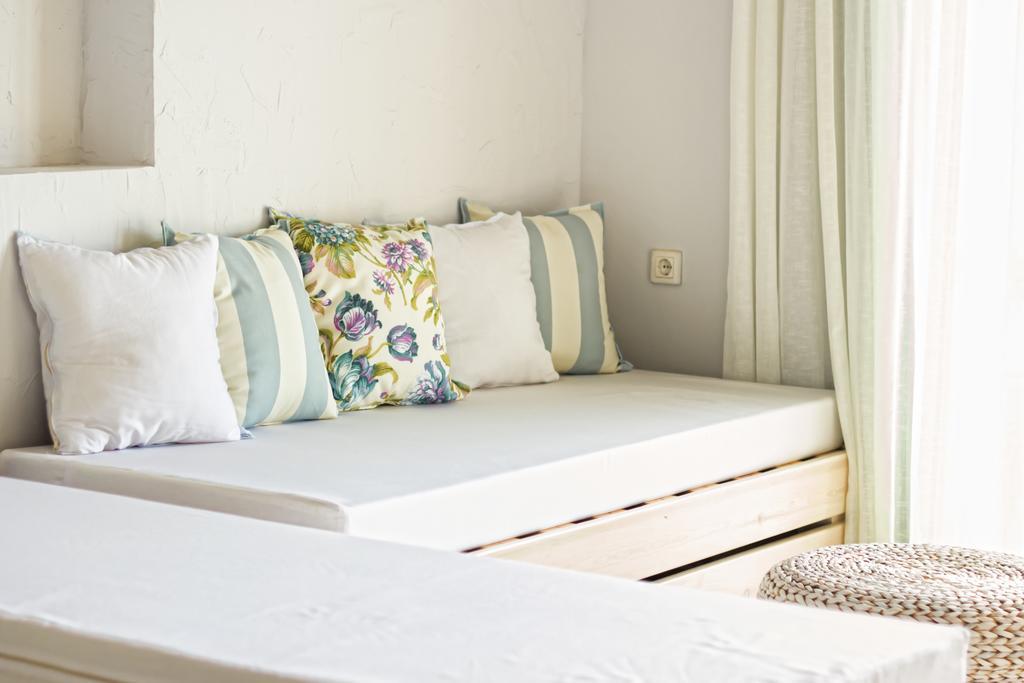 Artemis Seafront Apartments Petres  Zewnętrze zdjęcie