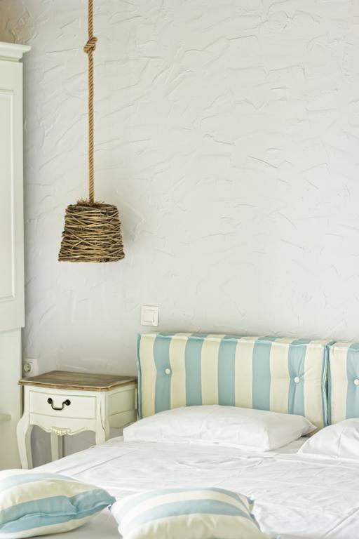 Artemis Seafront Apartments Petres  Pokój zdjęcie