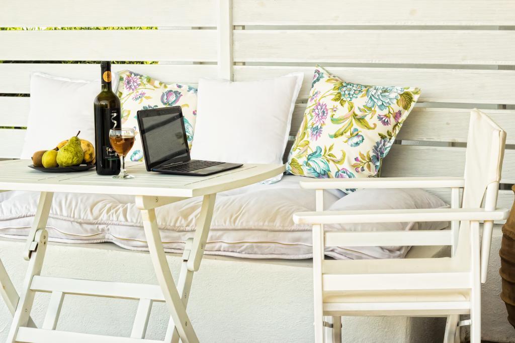 Artemis Seafront Apartments Petres  Pokój zdjęcie