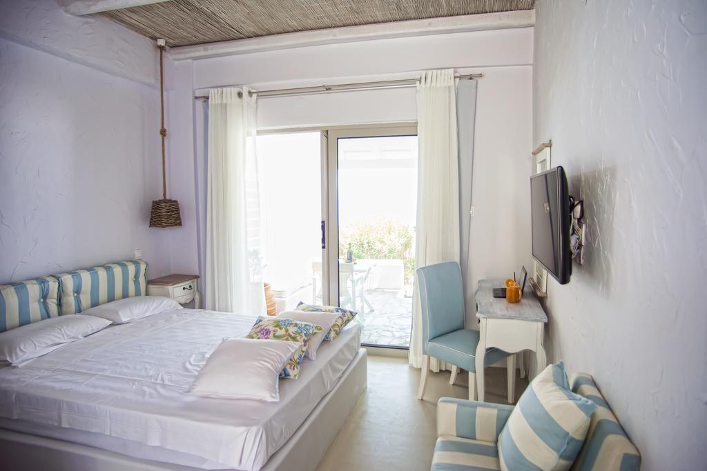 Artemis Seafront Apartments Petres  Pokój zdjęcie